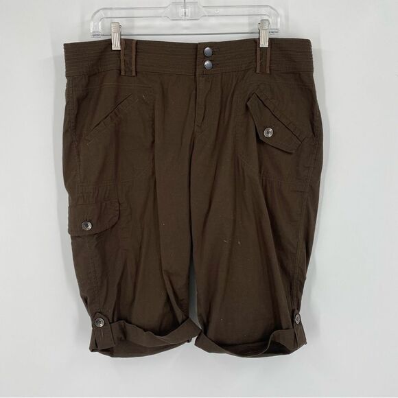 DKNY Jeans Women’s Brown Bermuda Shorts size 14 - Picture 1 of 3